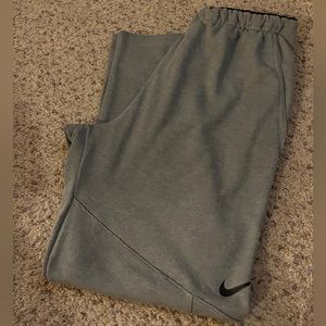 Nike tapered sweats - Size large